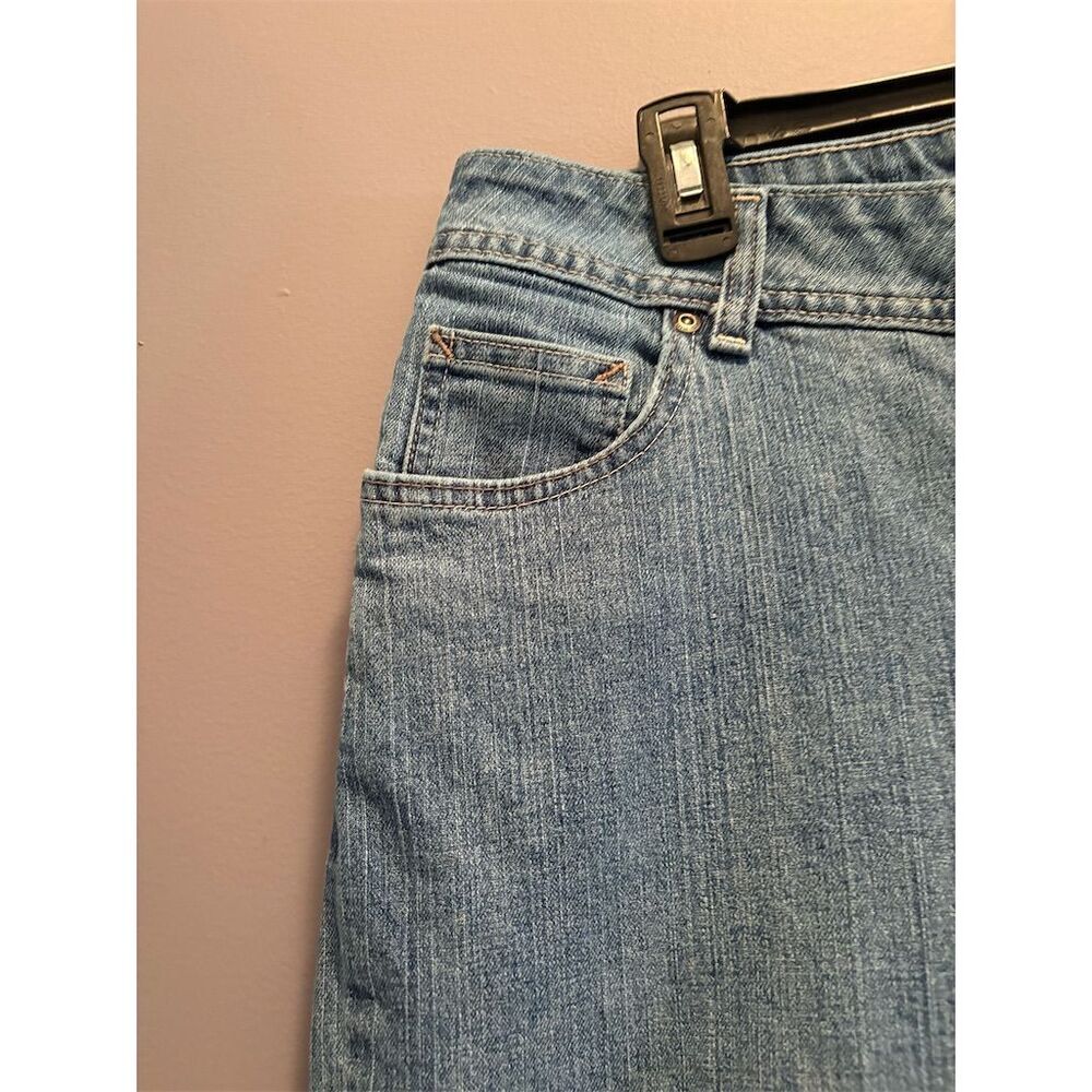 Riders by Lee Women's Capri Jeans Size 14 Blue Medium Wash Denim - Picture 3 of 9